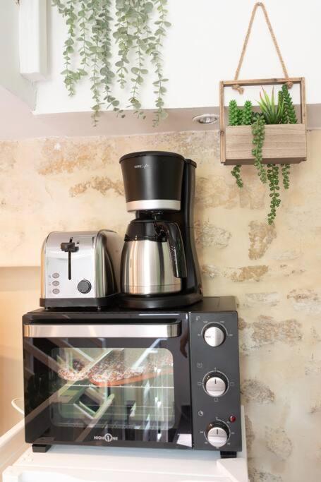 Duplex Parisien En Face Metro13 Appartement Paris